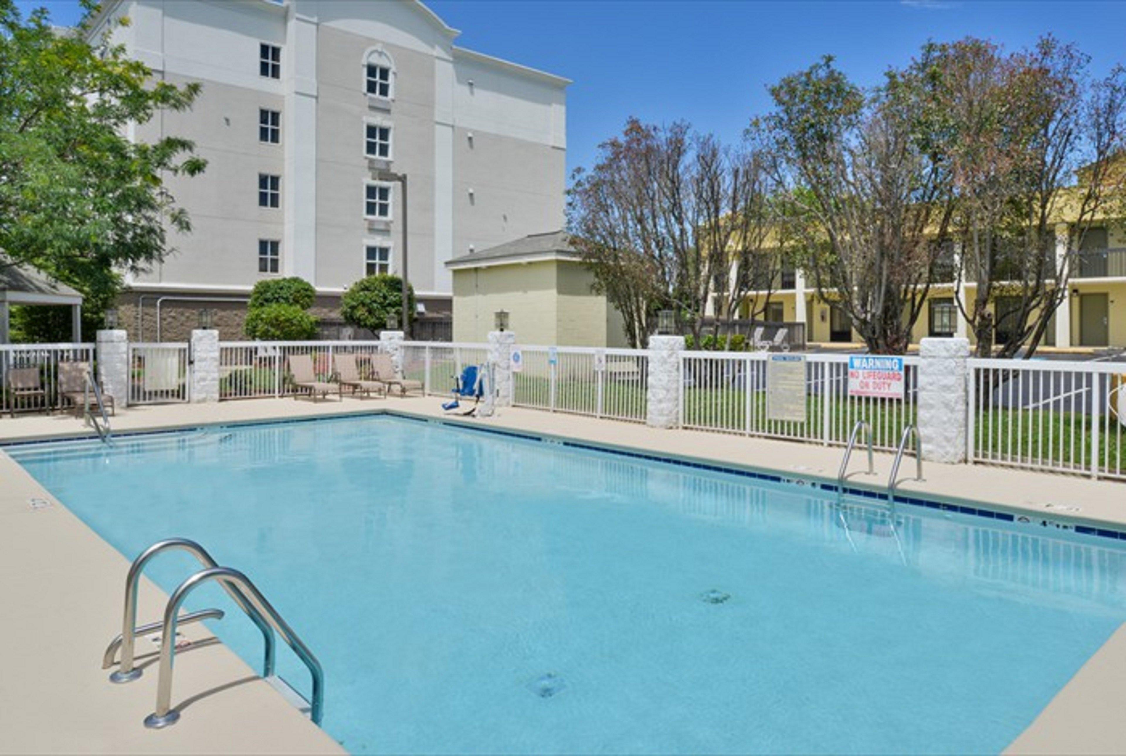 Holiday Inn Express Hotel & Suites Mooresville - Lake Norman By Ihg Zewnętrze zdjęcie