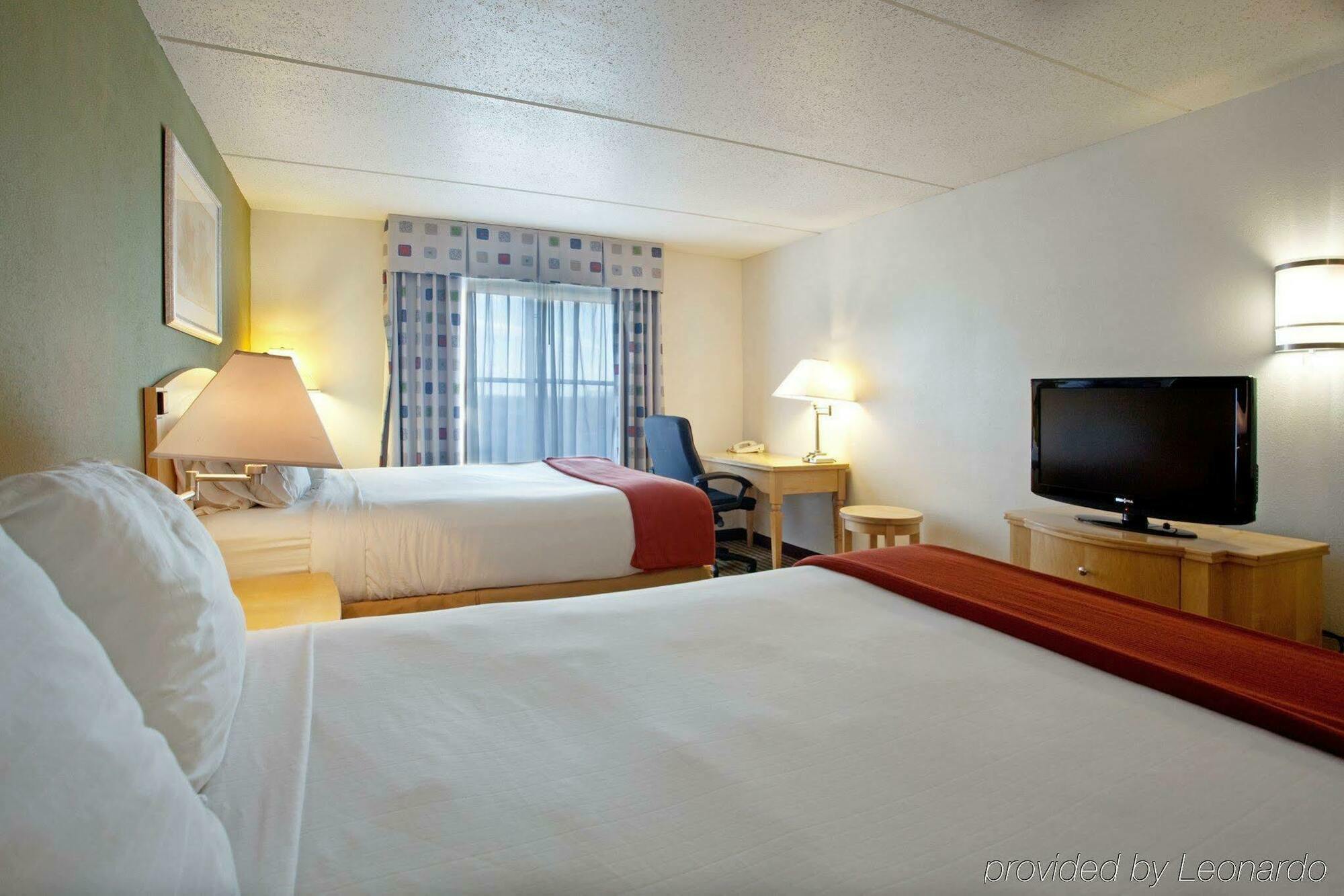 Holiday Inn Express Hotel & Suites Mooresville - Lake Norman By Ihg Pokój zdjęcie